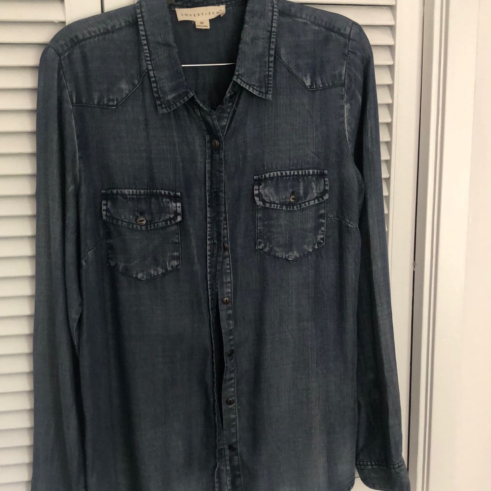 Super soft jean shirt size M